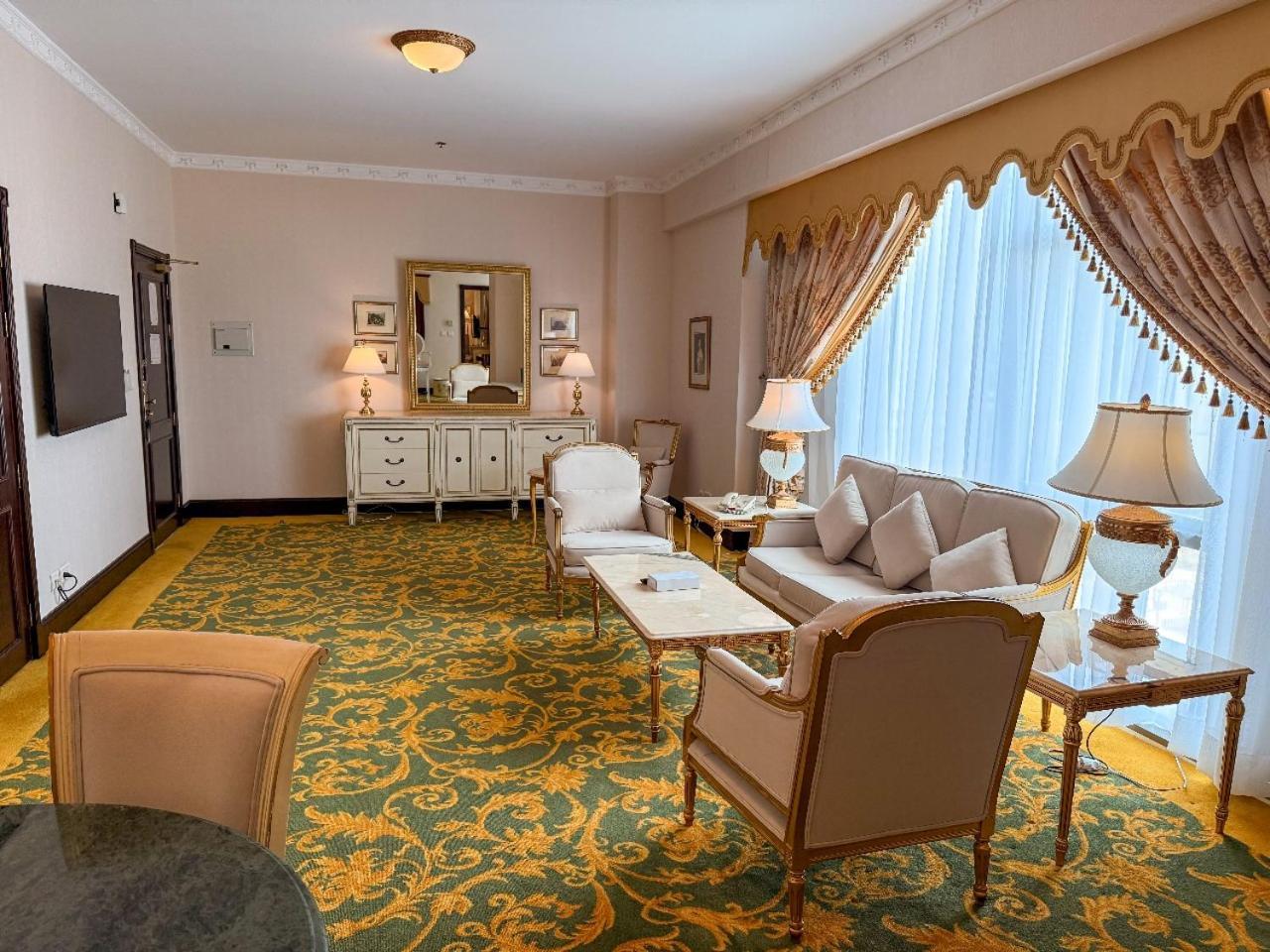 Hotel Habitat -